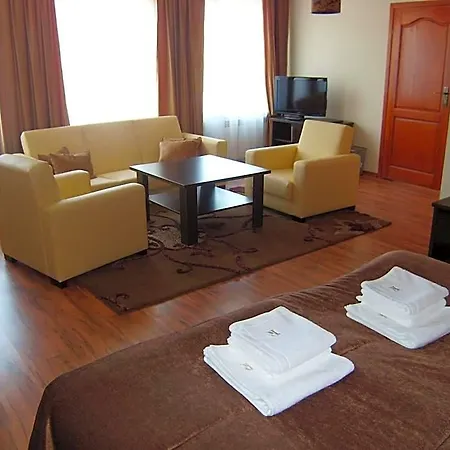 Ramzes فندق مبيت وإفطار 3*
