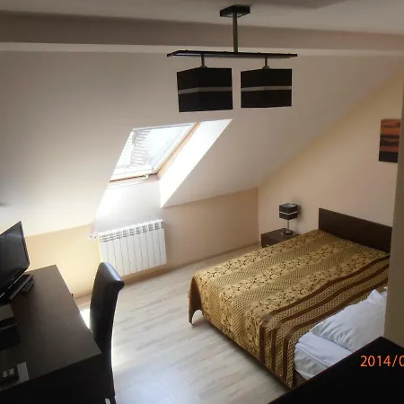 Couette-café Ramzes 3*